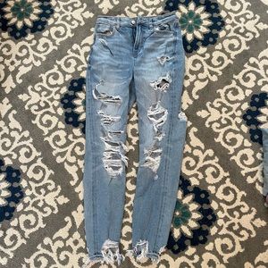 American Eagle ripped mom jeans
